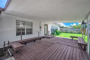 741 NE 8th St, Pompano Beach, FL 33060 - Photo 22