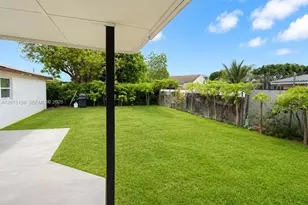 20600 SW 118th Pl, Miami, FL 33177 - Photo 2