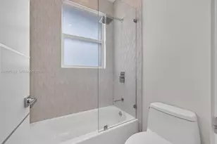 12377 SW 125th St, Miami, FL 33186 - Photo 20