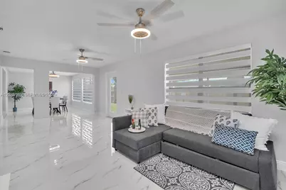 741 NE 8th St, Pompano Beach, FL 33060 - Photo 26