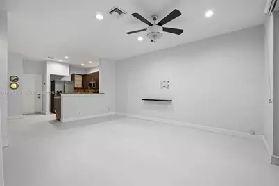 3810 Tree Top Dr, Weston, FL 33332 - Photo 12