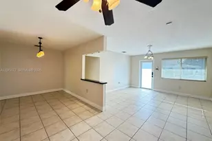 4585 E 9th Ln, Hialeah, FL 33013 - Photo 4