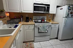 15771 SW 137th Ave, Miami, FL 33177 - Photo 4
