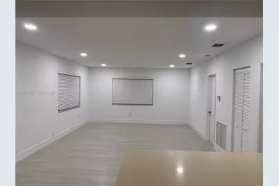 315 Majorca Av #3, Coral Gables, FL 33134 - Photo 2