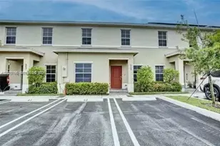 565 NE 5th Pl, Florida City, FL 33034 - Photo 1