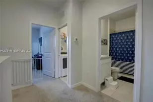 565 NE 5th Pl, Florida City, FL 33034 - Photo 14