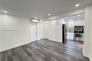 130 NW 32nd Ct, Miami, FL 33125 - Photo 2