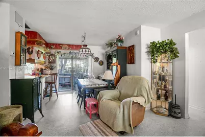 7509 Garfield St, Hollywood, FL 33024 - Photo 8