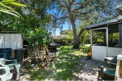 7509 Garfield St, Hollywood, FL 33024 - Photo 22