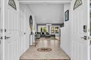413 Tamarind Dr, Hallandale Beach, FL 33009 - Photo 12