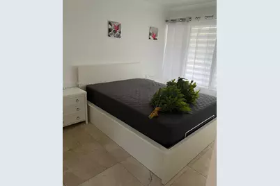 [Address not provided], Hallandale Beach, FL 33009 - Photo 14