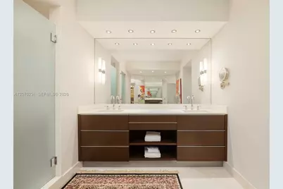 300 Pointe Dr #2806, Miami Beach, FL 33139 - Photo 24