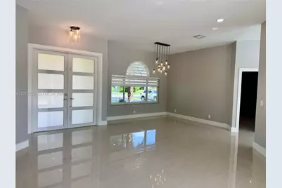 5600 SW 199th Ave, Pembroke Pines, FL 33332 - Photo 10
