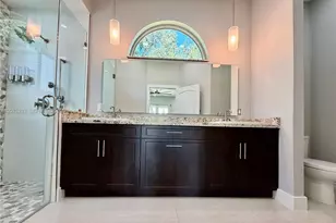 5600 SW 199th Ave, Pembroke Pines, FL 33332 - Photo 14