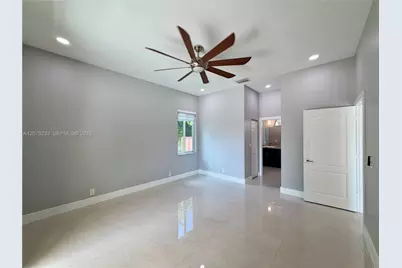 5600 SW 199th Ave, Pembroke Pines, FL 33332 - Photo 12