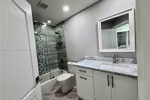 5600 SW 199th Ave, Pembroke Pines, FL 33332 - Photo 42