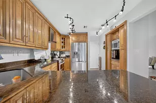 15401 SW 144th Ave, Miami, FL 33177 - Photo 16