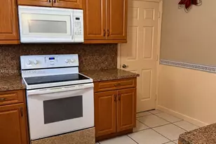 4441 NW 173rd Dr, Miami Gardens, FL 33055 - Photo 4