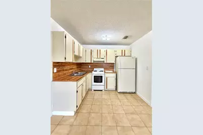 61 W 23rd St #205, Hialeah, FL 33010 - Photo 4