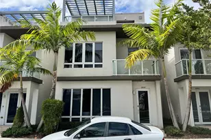 6404 NW 105th Pl, Doral, FL 33178 - Photo 4
