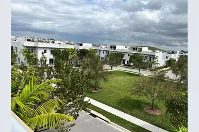 6404 NW 105th Pl #6404, Doral, FL 33178 - Photo 10