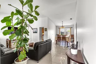 11740 NW 39th Pl, Sunrise, FL 33323 - Photo 2