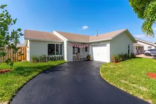 11740 NW 39th Pl, Sunrise, FL 33323 - Photo 1