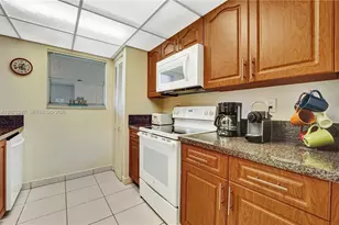201 178th Dr, Sunny Isles Beach, FL 33160 - Photo 20