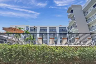 201 178th Dr, Sunny Isles Beach, FL 33160 - Photo 76