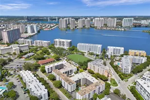 201 178th Dr, Sunny Isles Beach, FL 33160 - Photo 50