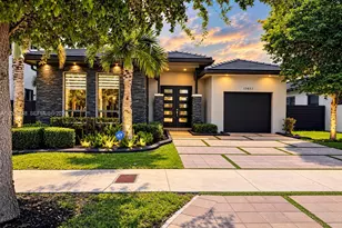 13651 SW 158th Pl, Miami, FL 33196 - Photo 1
