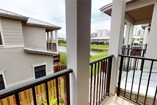 10428 NW 61st St, Doral, FL 33178 - Photo 38
