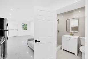 5807 SW 25th St, West Park, FL 33023 - Photo 4
