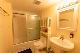 1623 Collins Ave, Miami Beach, FL 33139 - Photo 28