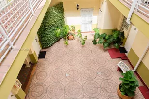 2300 W Flagler St, Miami, FL 33135 - Photo 10