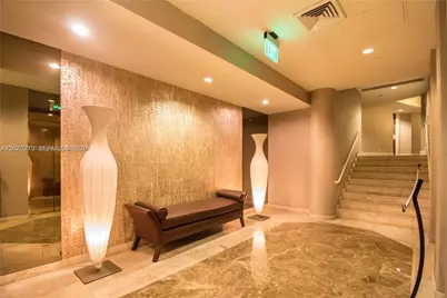 1000 W Island Blvd #1812, Aventura, FL 33160 - Photo 22