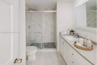 1000 W Island Blvd #1812, Aventura, FL 33160 - Photo 14