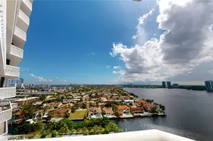 1000 W Island Blvd, Aventura, FL 33160 - Photo 30