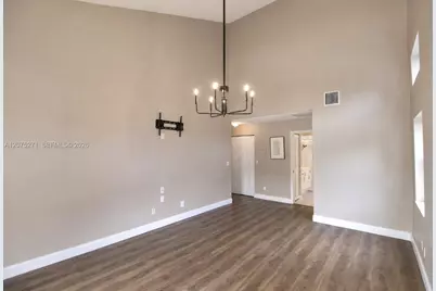 18341 NW 10th St, Pembroke Pines, FL 33029 - Photo 16