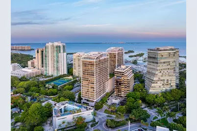 2678 Tigertail Ave #401, Miami, FL 33133 - Photo 2