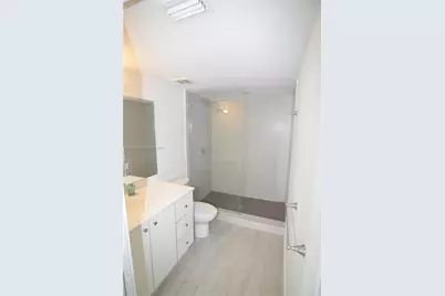 1601 Meridian Ave #101, Miami Beach, FL 33139 - Photo 6