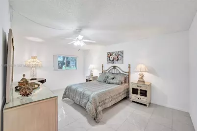 800 SW 137th Ave #101G, Pembroke Pines, FL 33027 - Photo 14