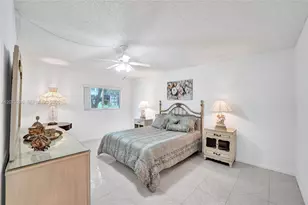 800 SW 137th Ave, Pembroke Pines, FL 33027 - Photo 14