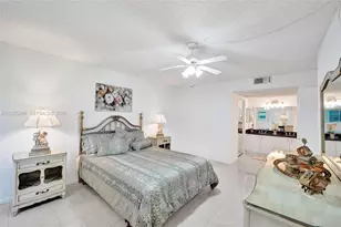 800 SW 137th Ave, Pembroke Pines, FL 33027 - Photo 16