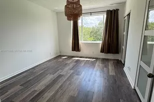 8207 San Carlos Cir, Tamarac, FL 33321 - Photo 14