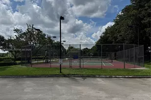 8207 San Carlos Cir, Tamarac, FL 33321 - Photo 18