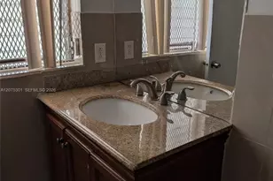 11855 NE 19th Dr, North Miami, FL 33181 - Photo 10