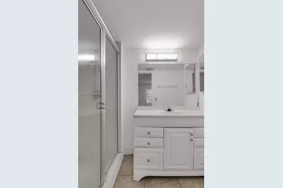 426 NE 210th Cir Ter #103-2, Miami, FL 33179 - Photo 16