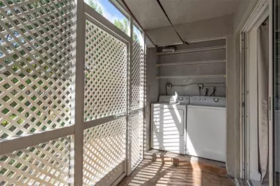 426 NE 210th Cir Ter #103-2, Miami, FL 33179 - Photo 22