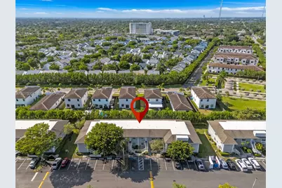 426 NE 210th Cir Ter #103-2, Miami, FL 33179 - Photo 24